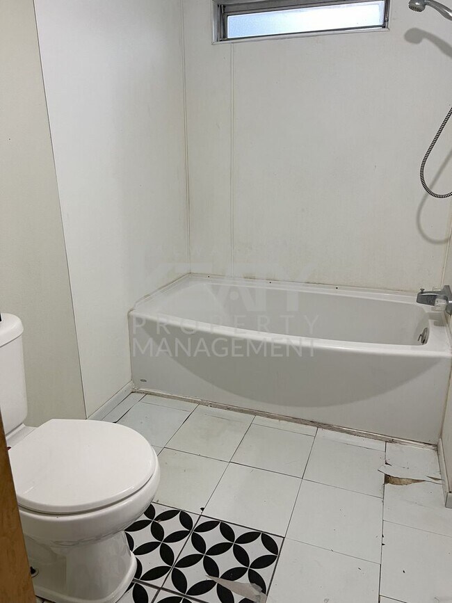 Building Photo - 2 Bedroom, 1 Bathroom Trailer is Available...