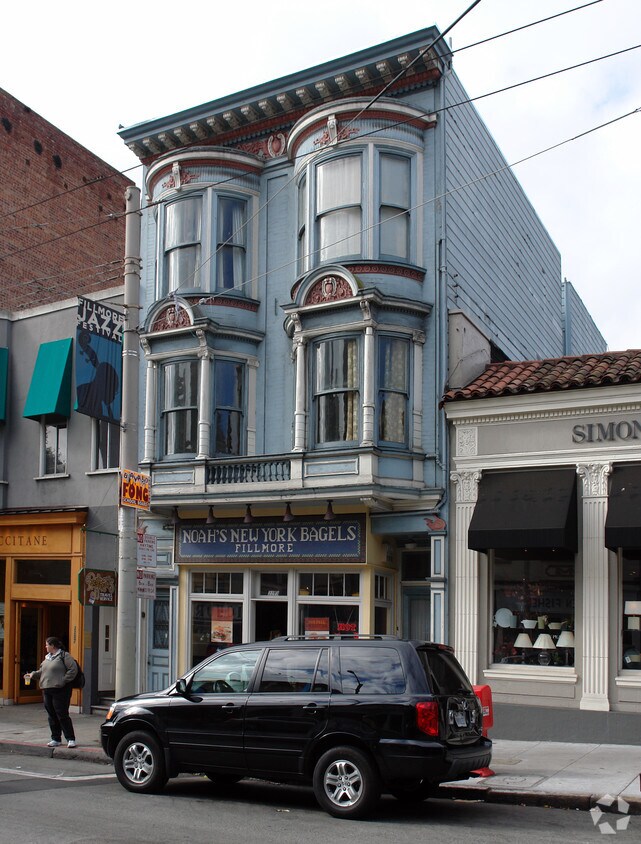 Building Photo - 2213-2217 Fillmore St