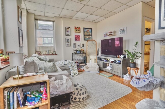 Building Photo - 939 Washington St