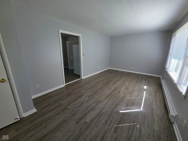 Foto del edificio - 6216 Eastridge Dr