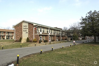 Building Photo - Kendall Arms