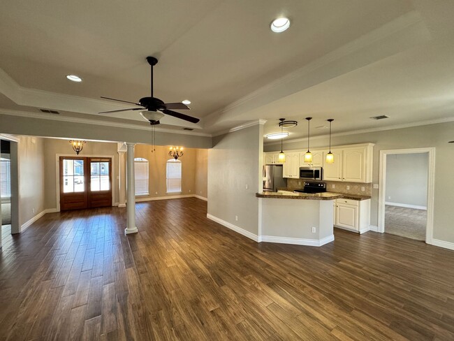 Foto del edificio - Gated Community close to Barksdale Air For...