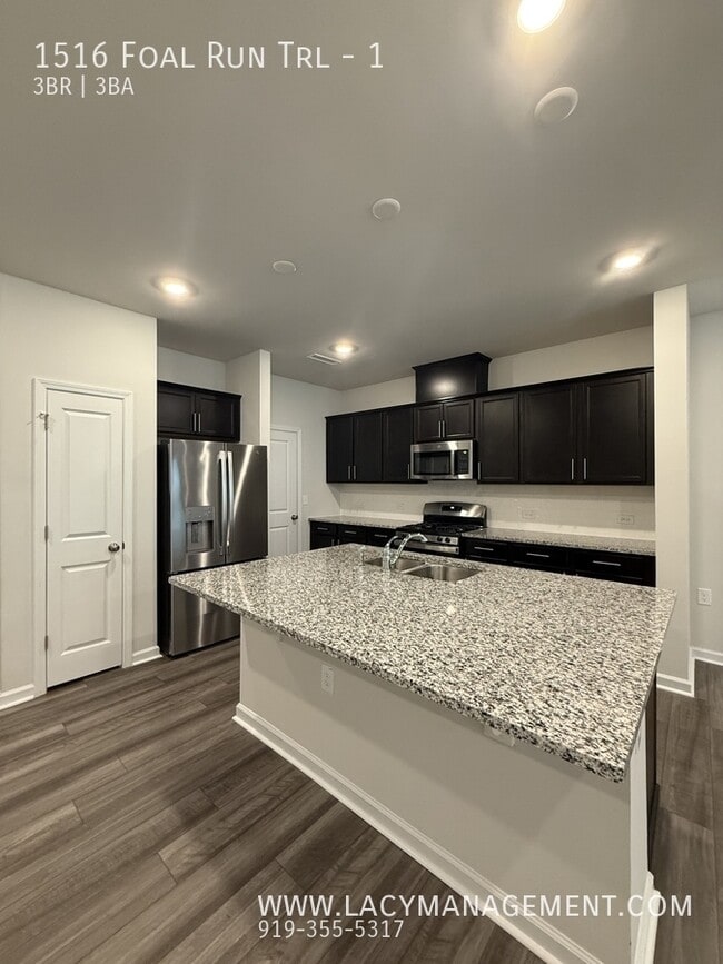 Building Photo - 1516 Foal Run Trl