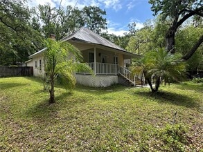 Building Photo - 262 Pryor St