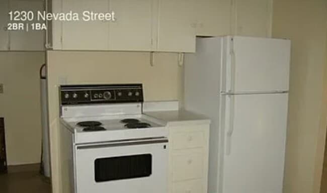 Building Photo - Charming 2BR Rambler in Puget Neighborhood...
