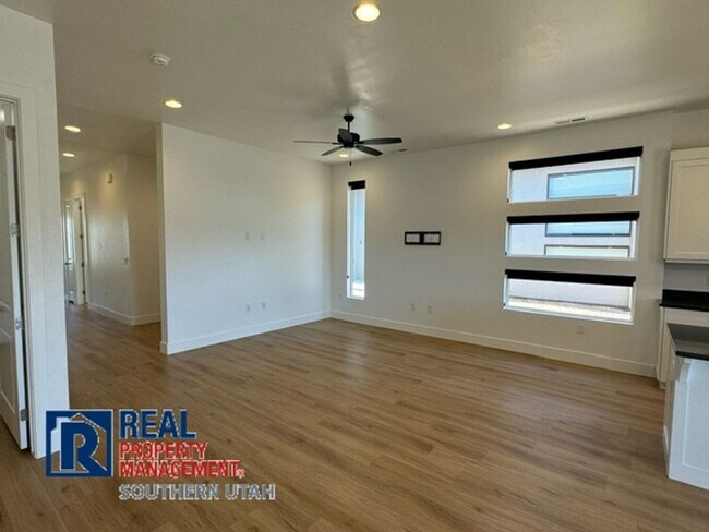 Foto del edificio - Woodland Estates Home