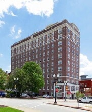Building Photo - 137 Harrison Ave