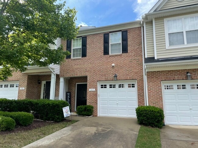 Building Photo - 107 Fanwood Ct
