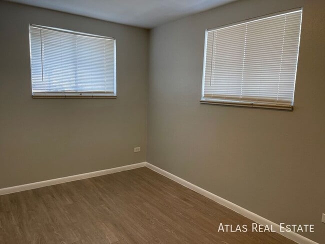 Photo - 5430 W 3rd Pl Apartment