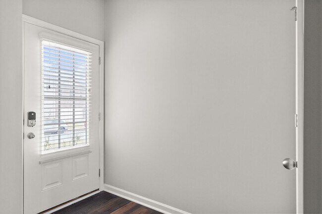 Photo - 4 Bed 2.5 Bath Single Family Home in Gainesville! -Retreat at Chicopee