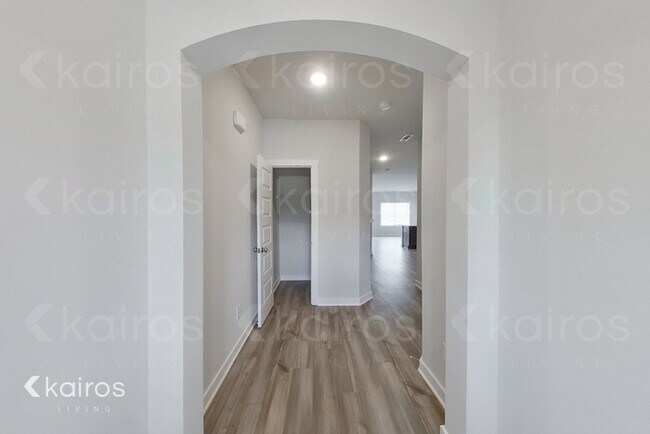 Building Photo - 6030 Taramore Ln NW