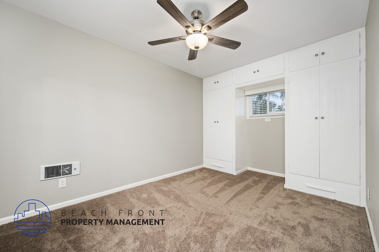 Foto principal - 374 Cypress Dr.