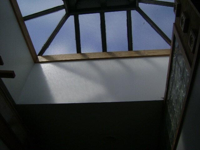 Interior Photo - 468 W 145th St