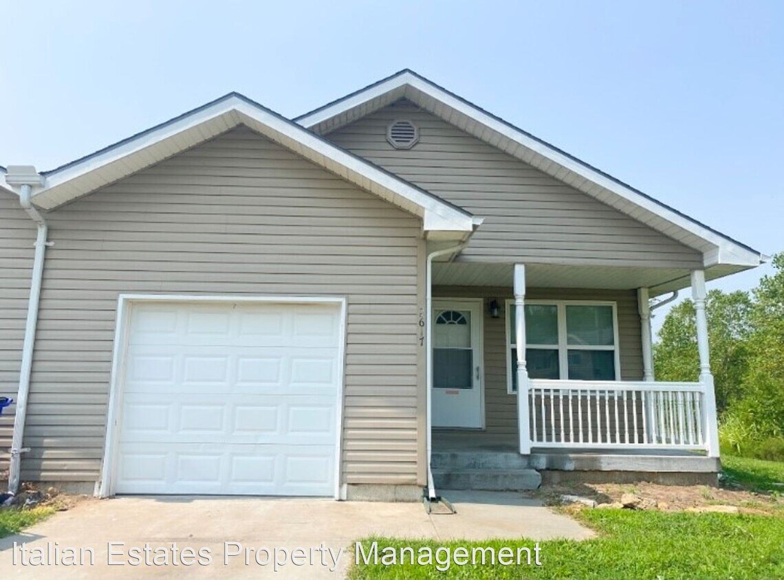 Primary Photo - 3 br, 2 bath House - 2617 Deerfield Blvd