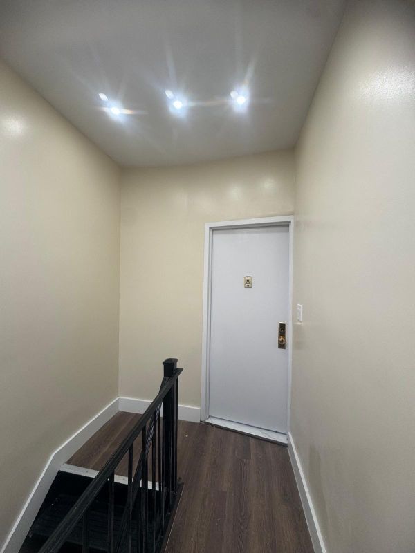 Foto del edificio - 91-04 43rd Ave