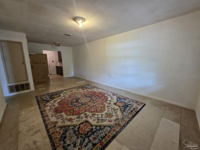 Foto del edificio - 6710 Gulley Ln