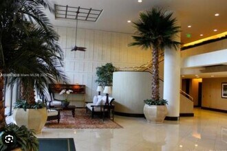 Building Photo - 151 Crandon Blvd