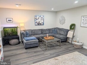 Building Photo - 14491 Black Horse Ct