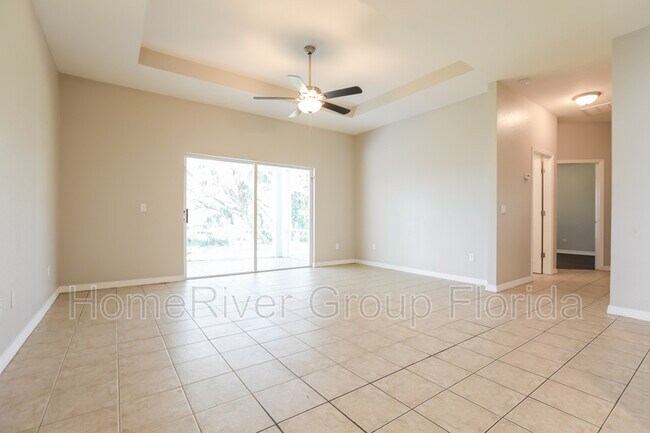 Foto del edificio - 1465 Webster St