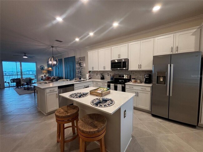Building Photo - 12140 Wellen Golf St