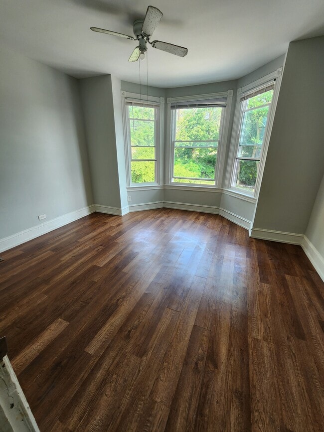 Foto del edificio - 815 E Tulpehocken St