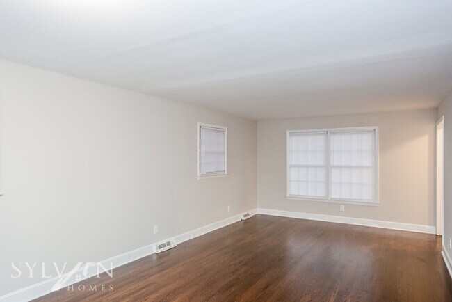 Building Photo - Enjoy living the good life in this 4 bedro...