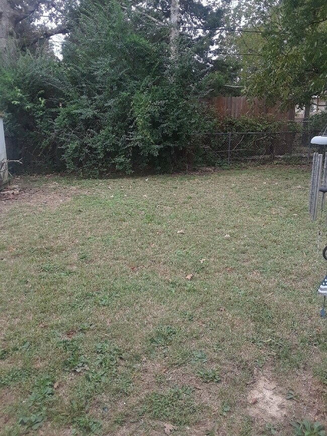 Building Photo - 3 Bedroom /2 bath in Mountain Home