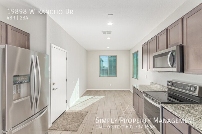 Building Photo - REDUCED! Beautiful single story corner lot...