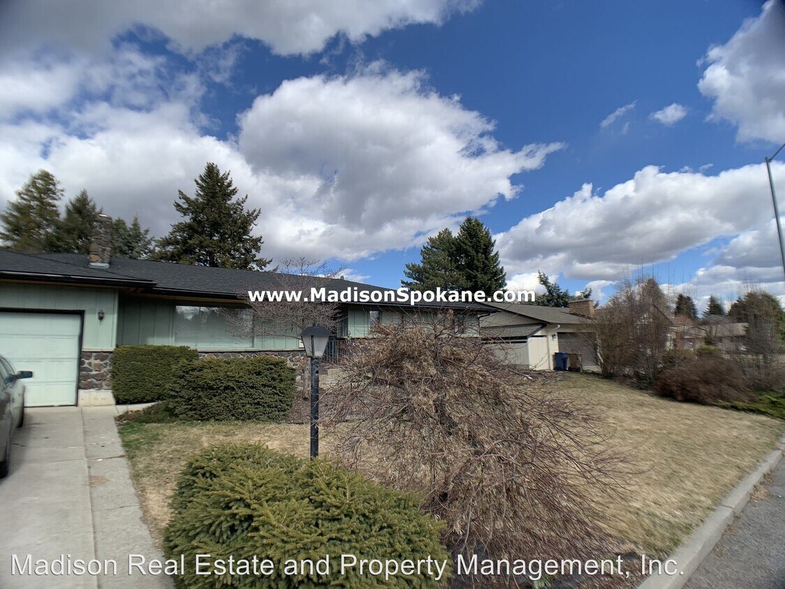 Building Photo - 5 br, 3 bath House - 2317 E. 46th Ave.