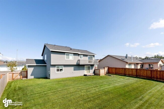 Foto del edificio - Gorgeous 4 Bedroom Home in West Park!