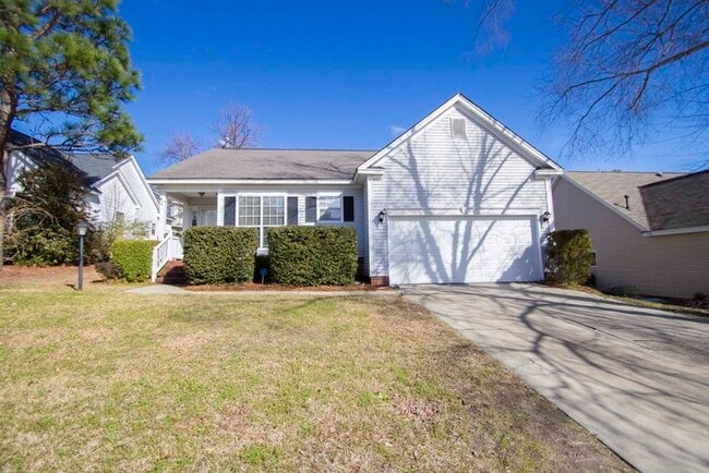 Building Photo - 122 Shady Mist Dr