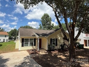 Building Photo - 404 Kingville Dr