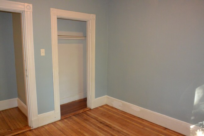 Building Photo - 56 Ridgemont St