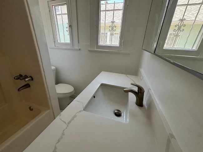 Foto del edificio - 5306 Cimarron St