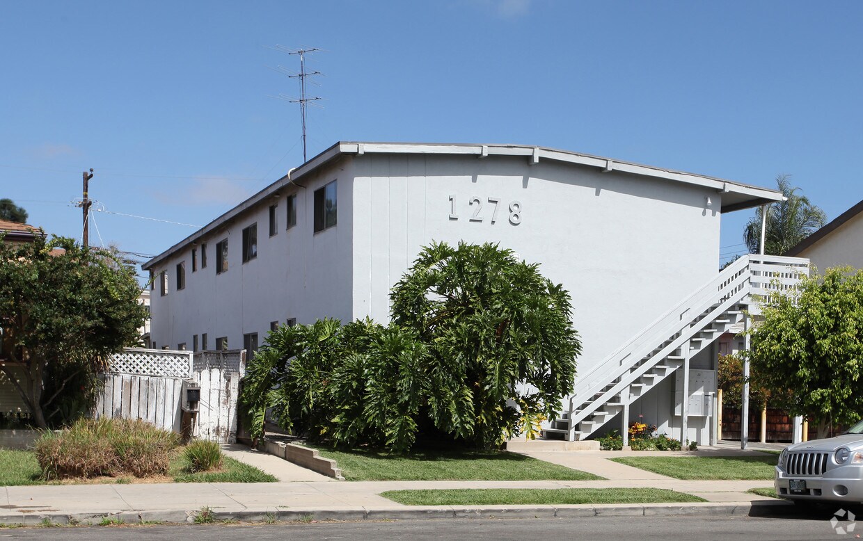 Foto del edificio - 1278 Robinson Ave