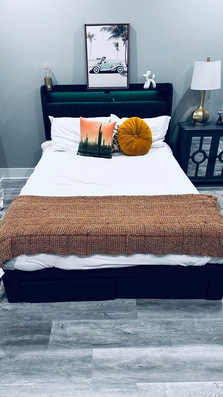 Foto del edificio - 9229 Madera Rd