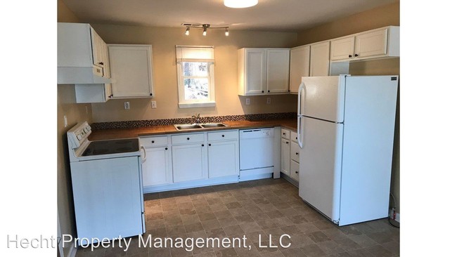 Building Photo - 3 br, 1 bath House - 111 Milledge Drive