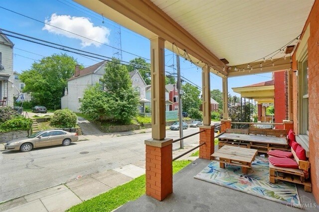 Foto del edificio - 2319 Victor St