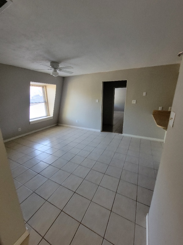 Building Photo - 906 Davie Lee Dr