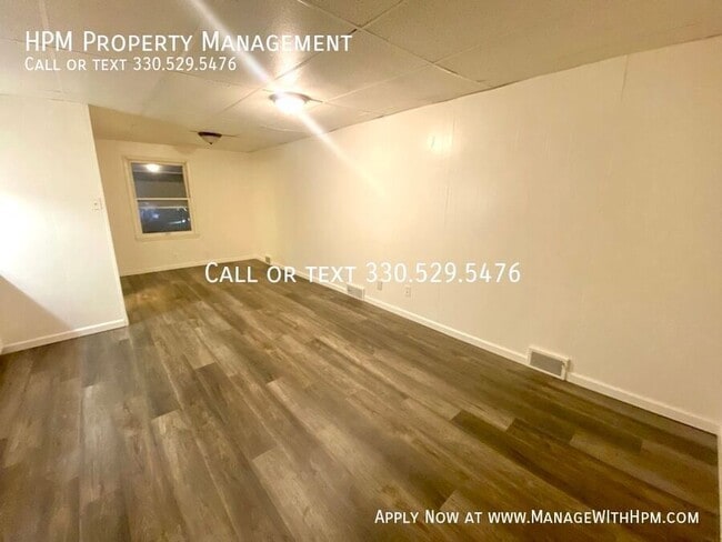 Building Photo - 1214 Woodward Pl NW
