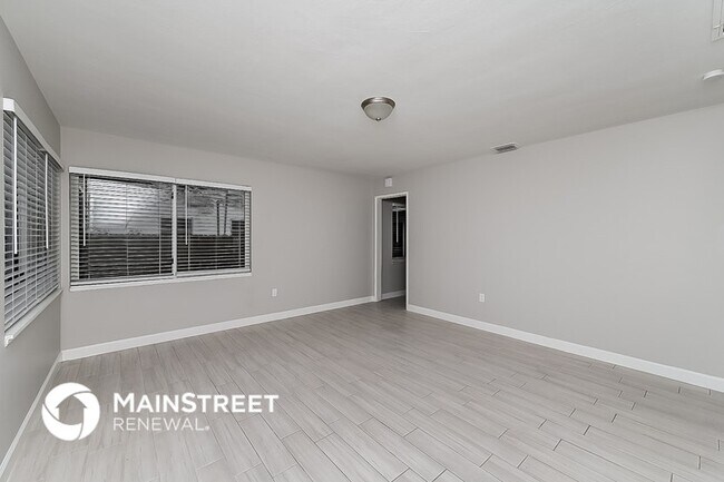 Foto del edificio - 1119 59th St S