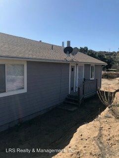 Building Photo - 2 br, 1 bath House - 27502 N. Lake Wohlford