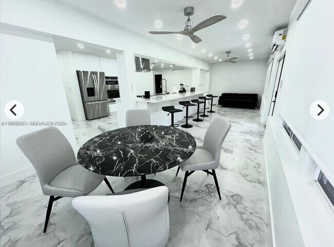 Foto del edificio - 4521 SW 55th Ave