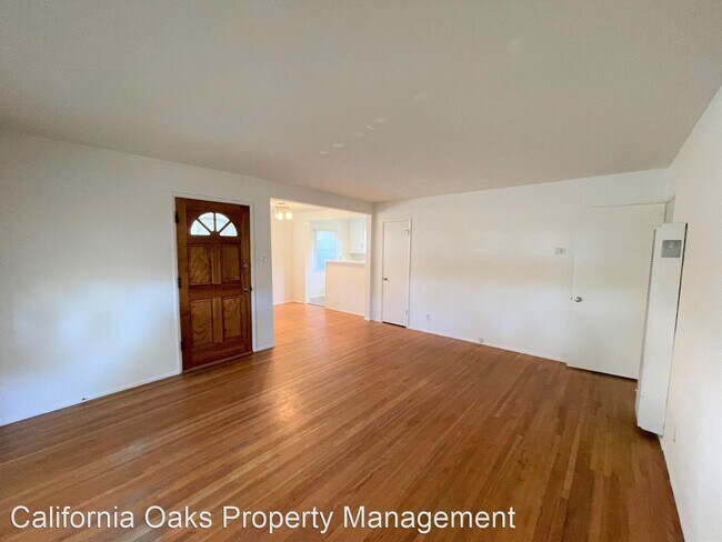 Foto del edificio - 2 br, 1 bath House - 90 North Joanne Avenue