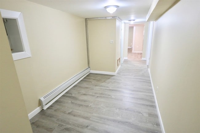 Building Photo - 52 E 37th St