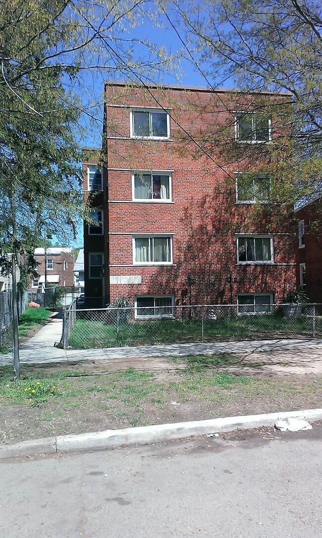 Building Photo - 3319 Martin Luther King Jr Ave SE