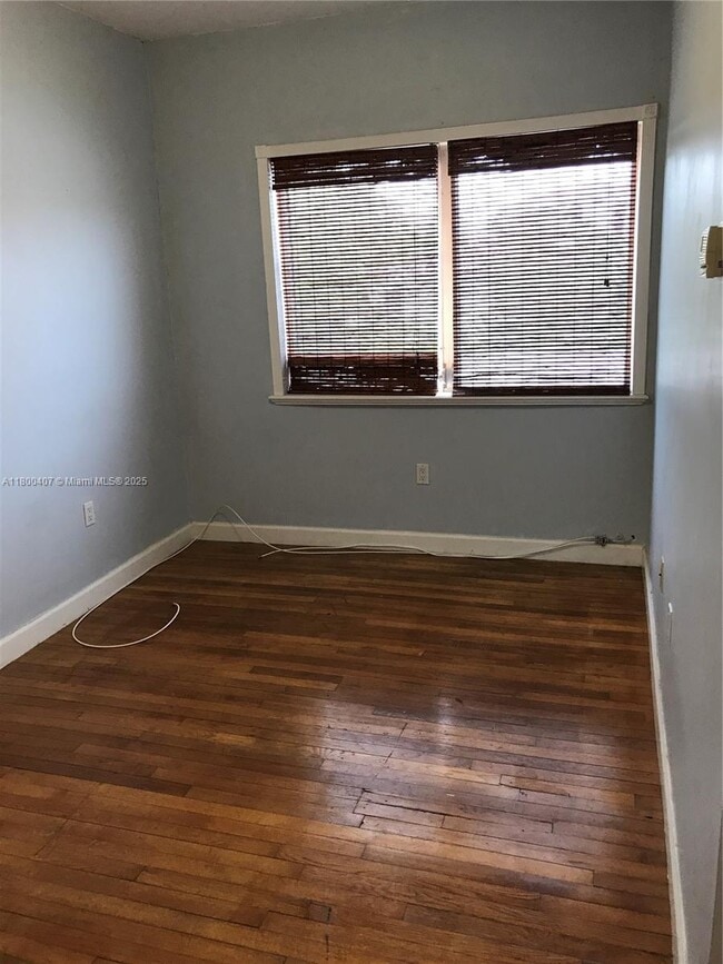 Building Photo - 223 Calabria Ave