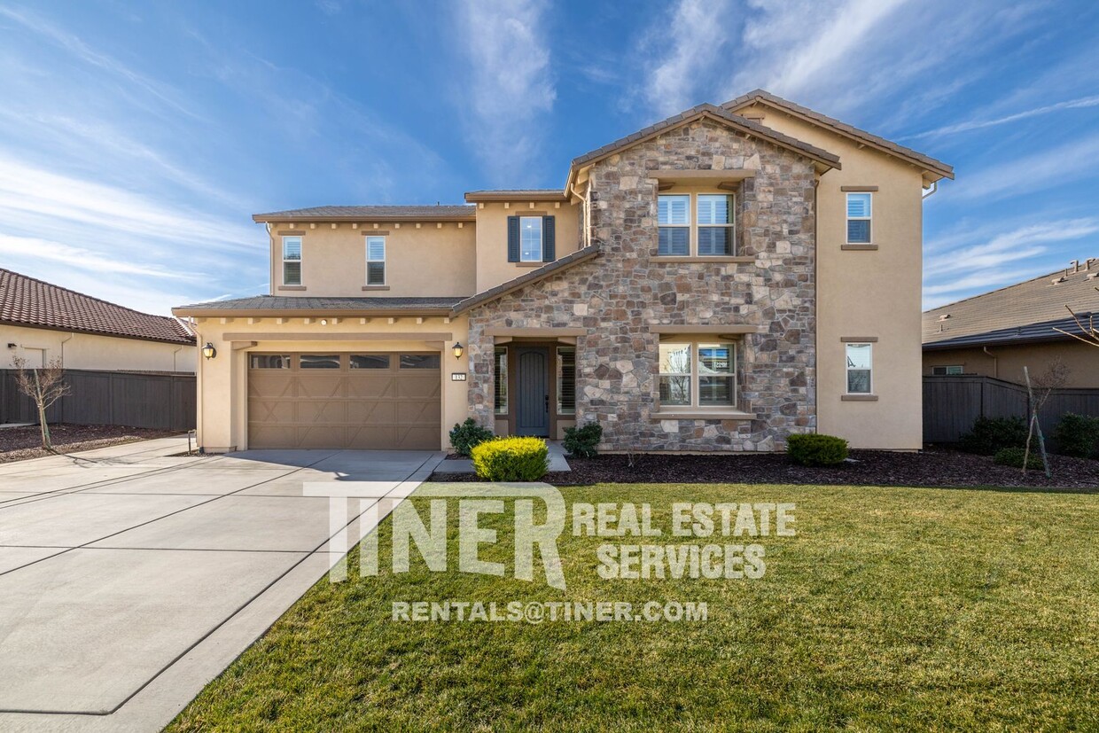Primary Photo - Luxury El Dorado Hills Estate in Blackstone