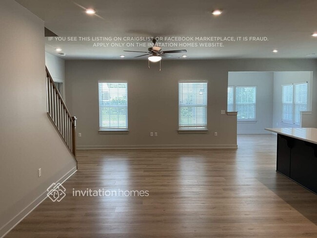 Building Photo - 6550 Palm Warbler Dr