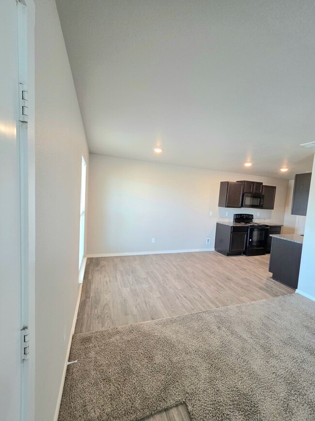 Building Photo - 2518 Rio Pl